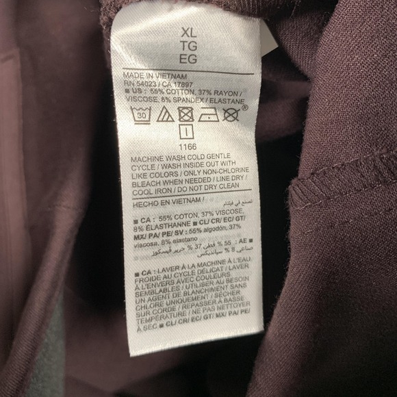 Old Navy Pants Womens XL Burgundy High-Rise Pixie Wide-Leg Comfort Waist Stretch - Picture 7 of 14